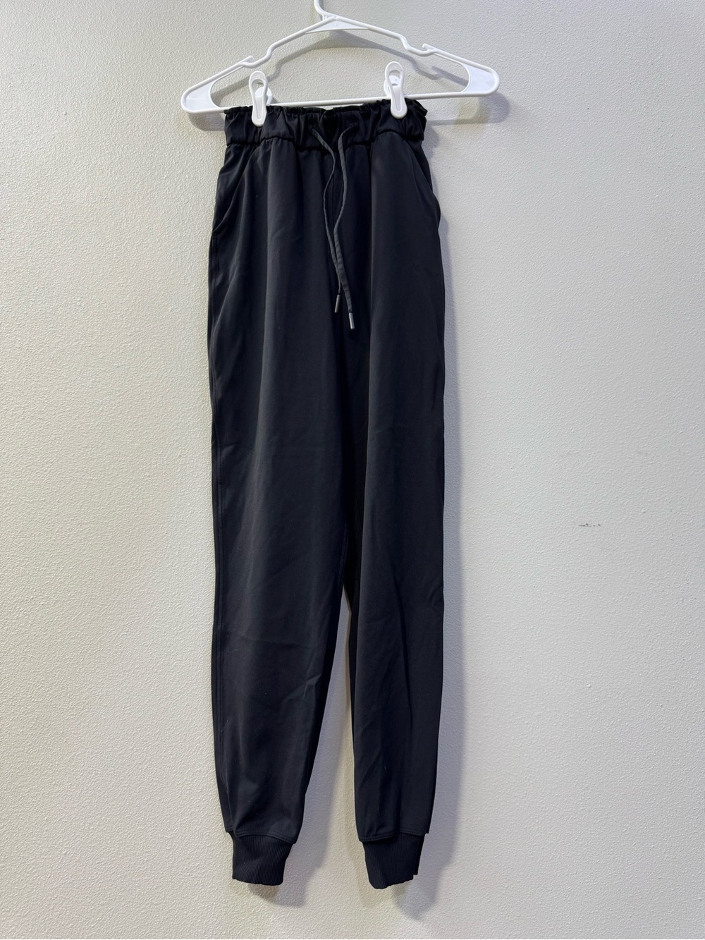 lululemon athletica keep moving Joggers